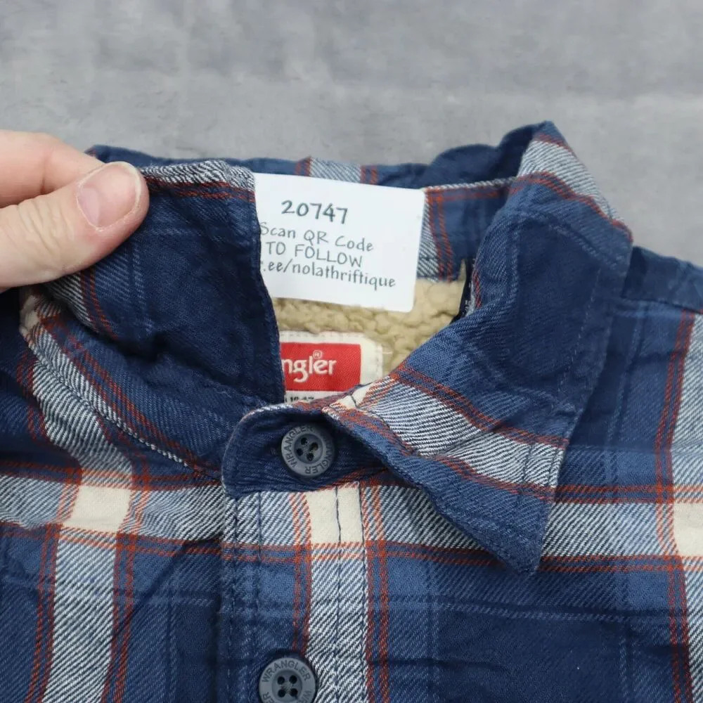 Wrangler Shacket Mens Large Blue Plaid Quilted Flannel Shirt Jacket Button Up